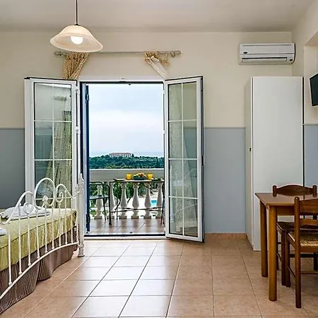 Elaias Gi 4* Βαλσαμάτα